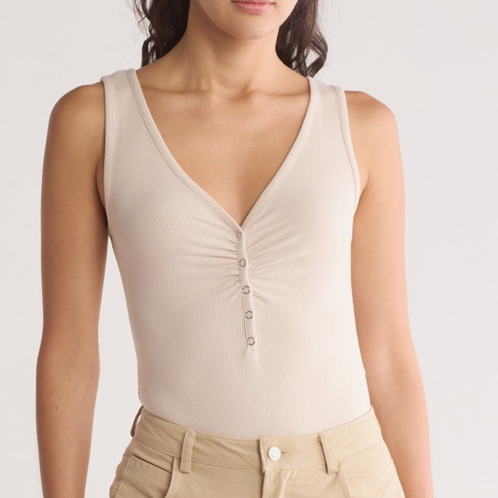 ELODIE Snap Ruched Bodysuit